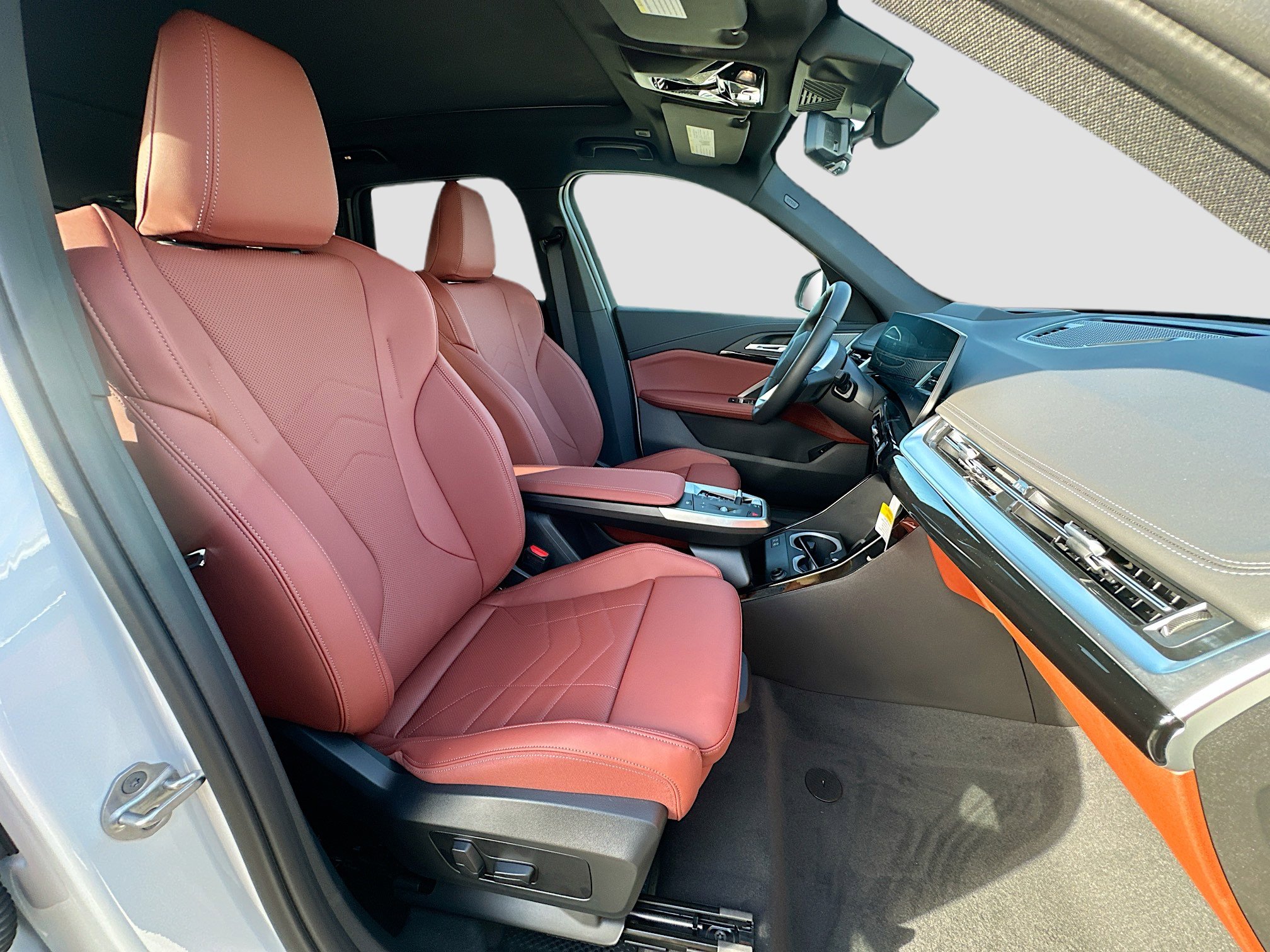 New 2026 BMW X1 xDrive28i w/ Technology Package image 23