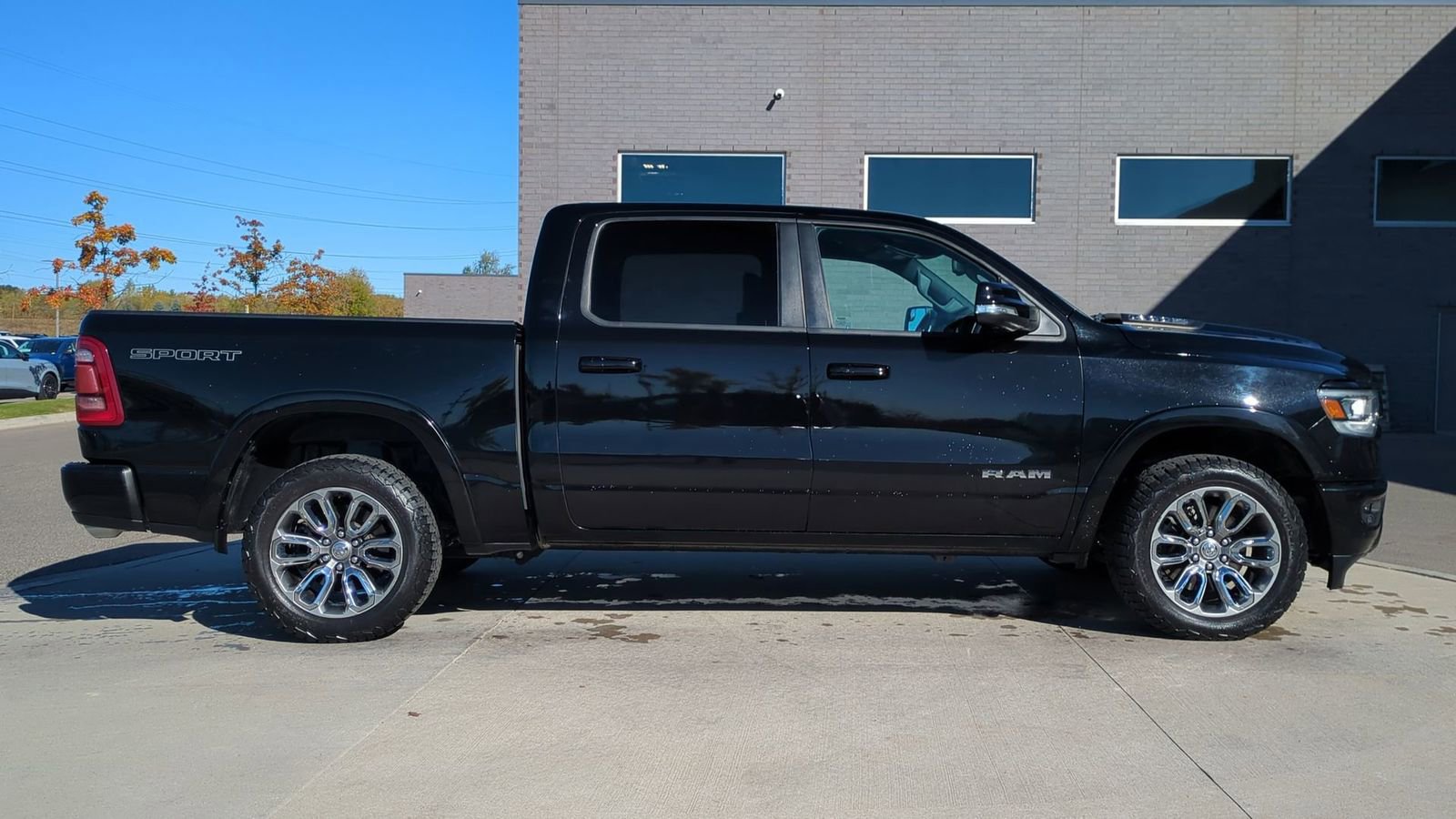 Used 2020 RAM 1500 Laramie w/ Sport Appearance Package image 8
