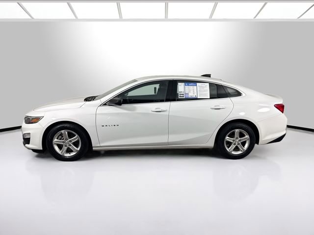 Used 2022 Chevrolet Malibu LS FWD image 2