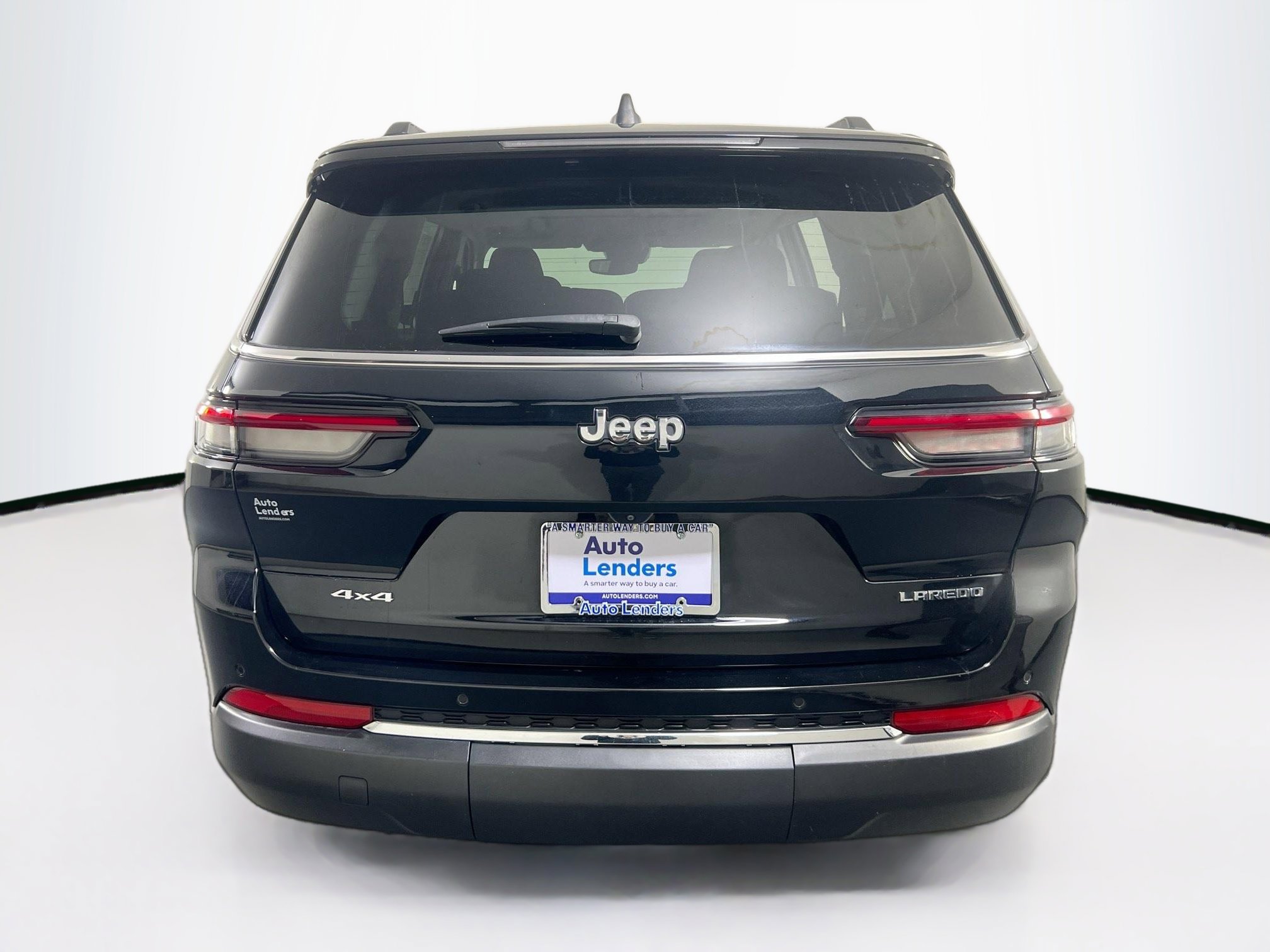 Used 2023 Jeep Grand Cherokee L Laredo AWD/4WD image 6