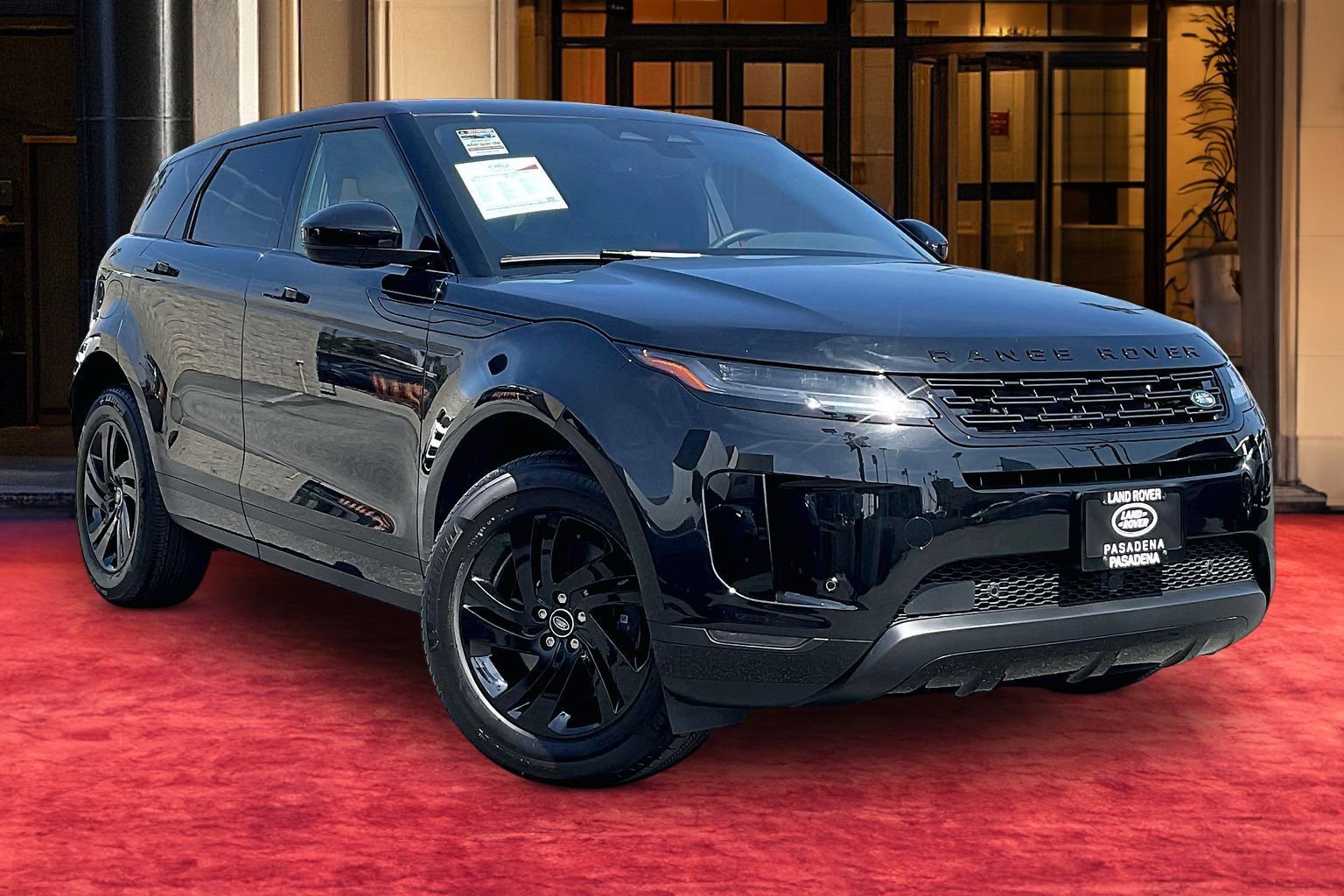 Used 2026 Land Rover Range Rover Evoque S image 2