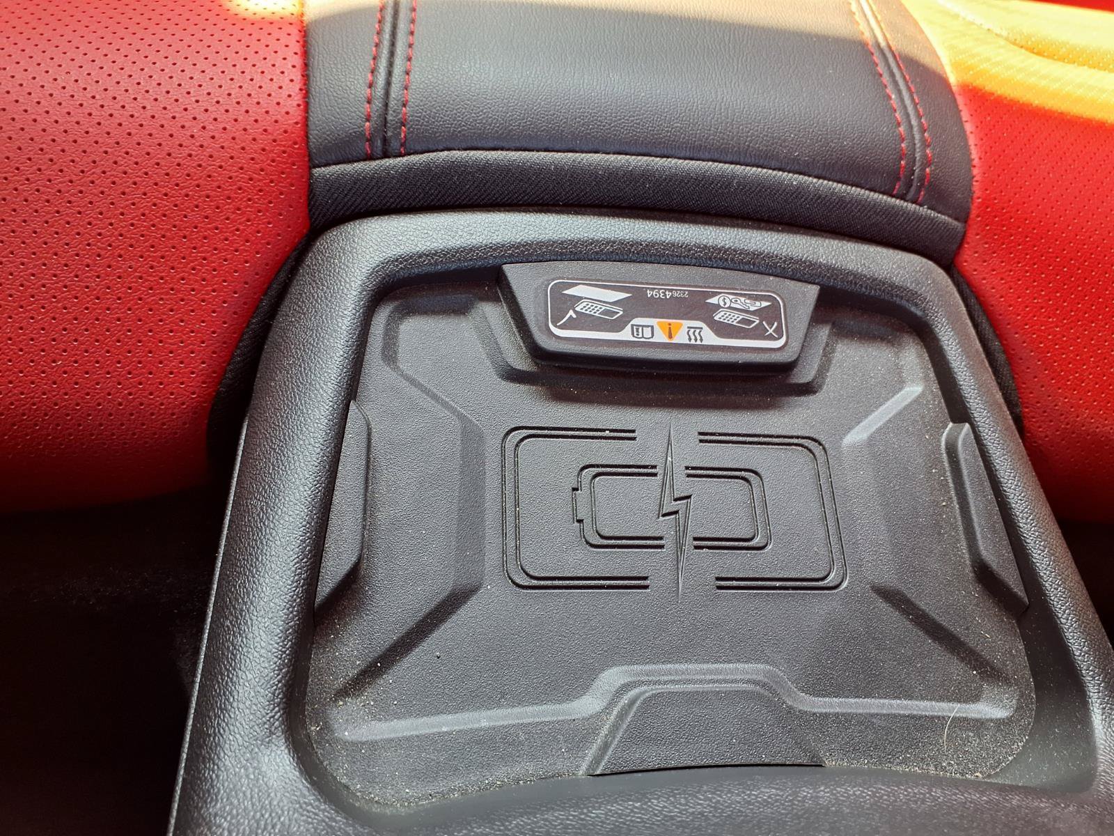 Used 2023 Chevrolet Camaro LT RWD image 12