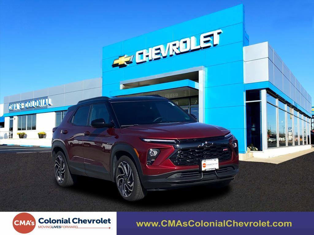 Used 2025 Chevrolet TrailBlazer RS w/ Convenience Package image 1