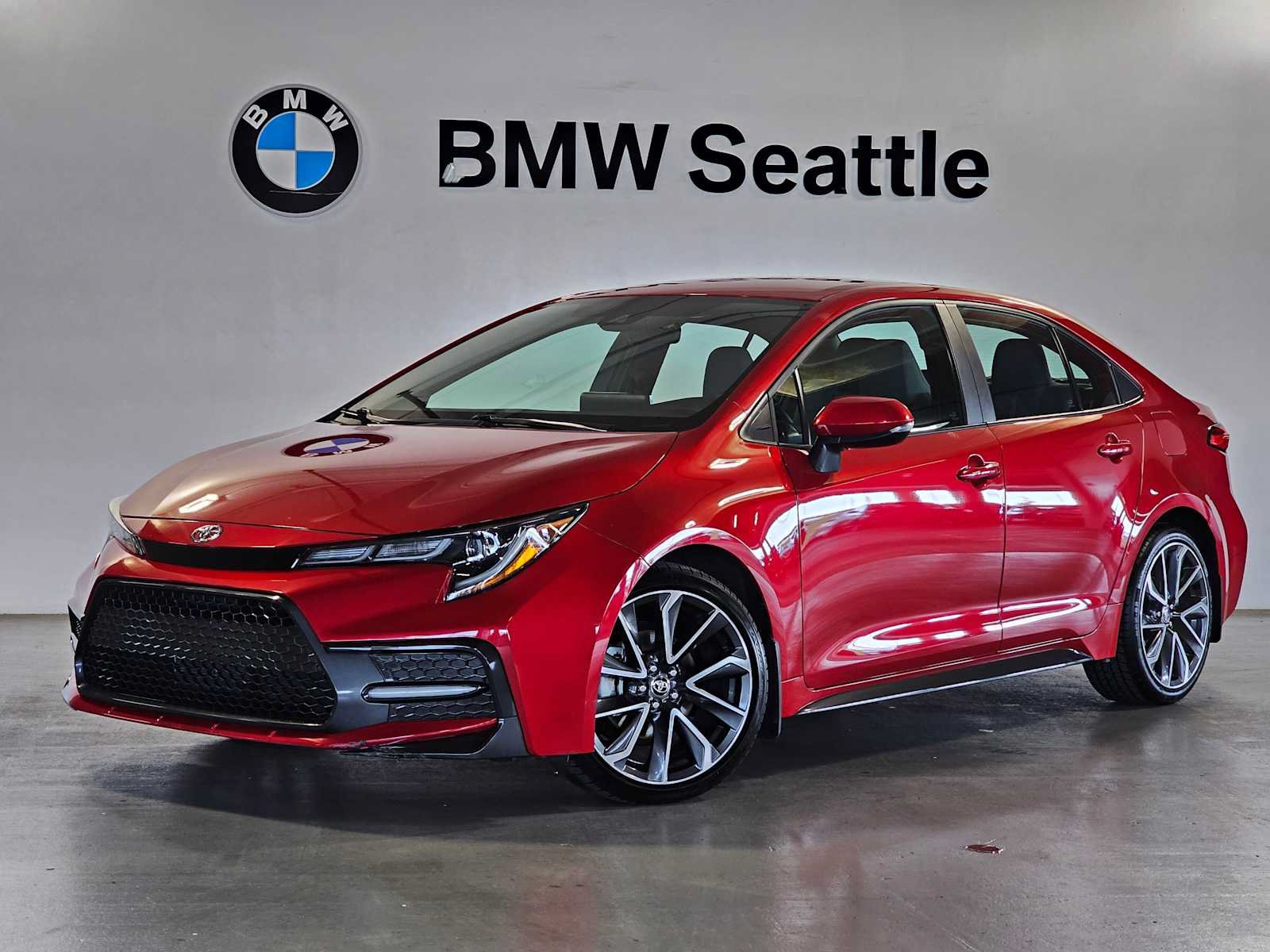 Used 2021 Toyota Corolla SE FWD image 1