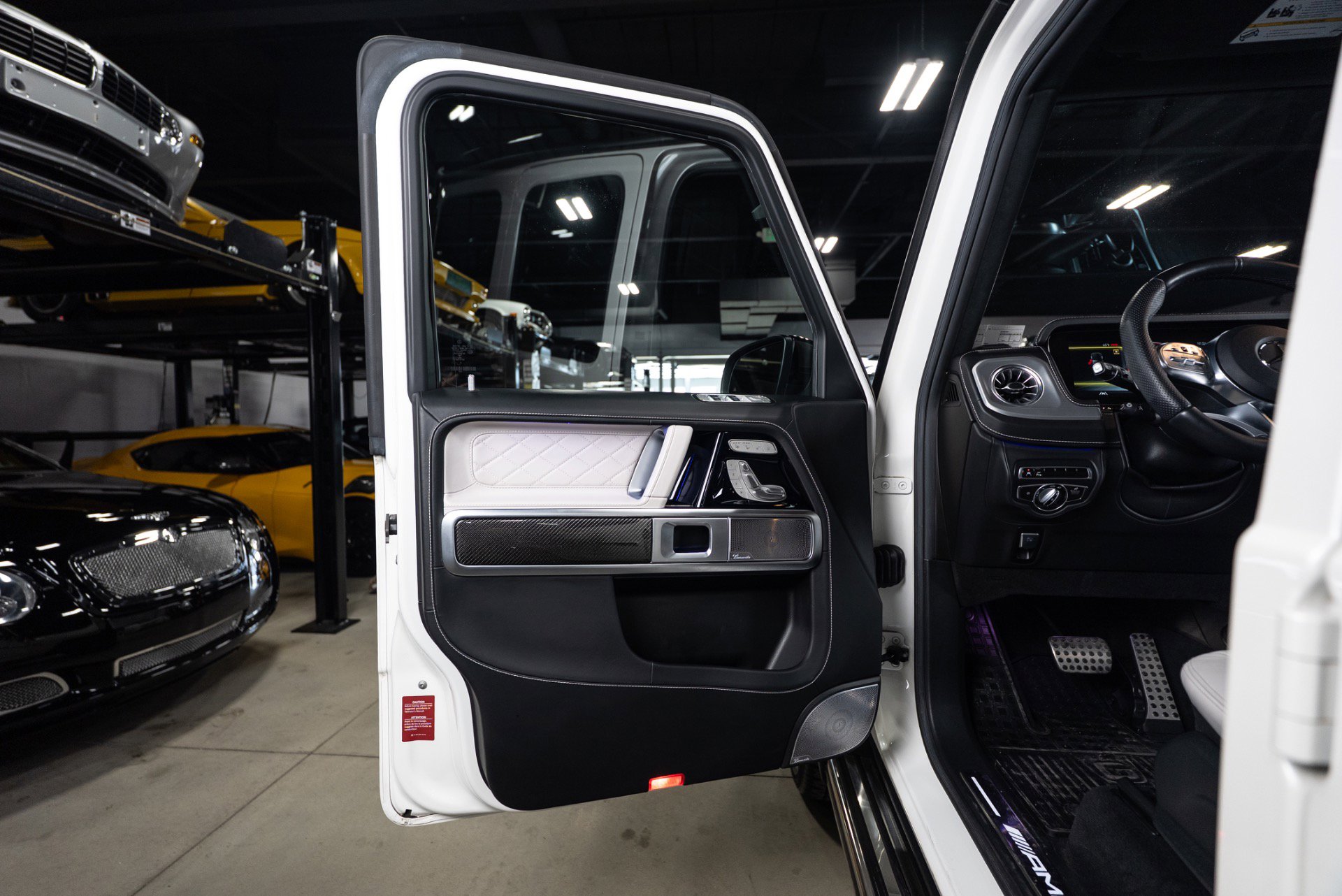 Used 2021 Mercedes-Benz G 63 AMG AMG G 63 image 33