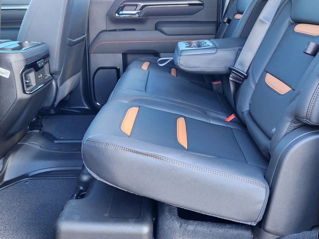 New 2026 GMC Sierra 3500 AT4 image 15
