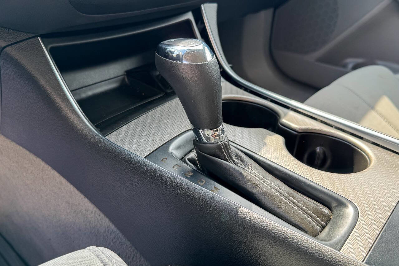 Used 2017 Chevrolet Impala LS image 29