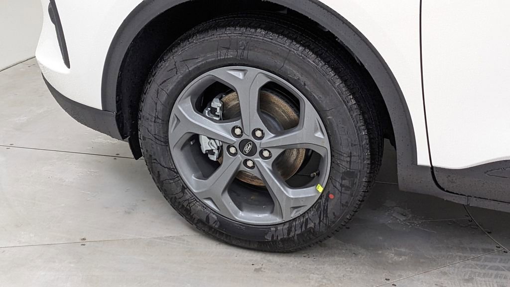 New 2026 Ford Escape ST-Line w/ Tech Pack #1 image 5