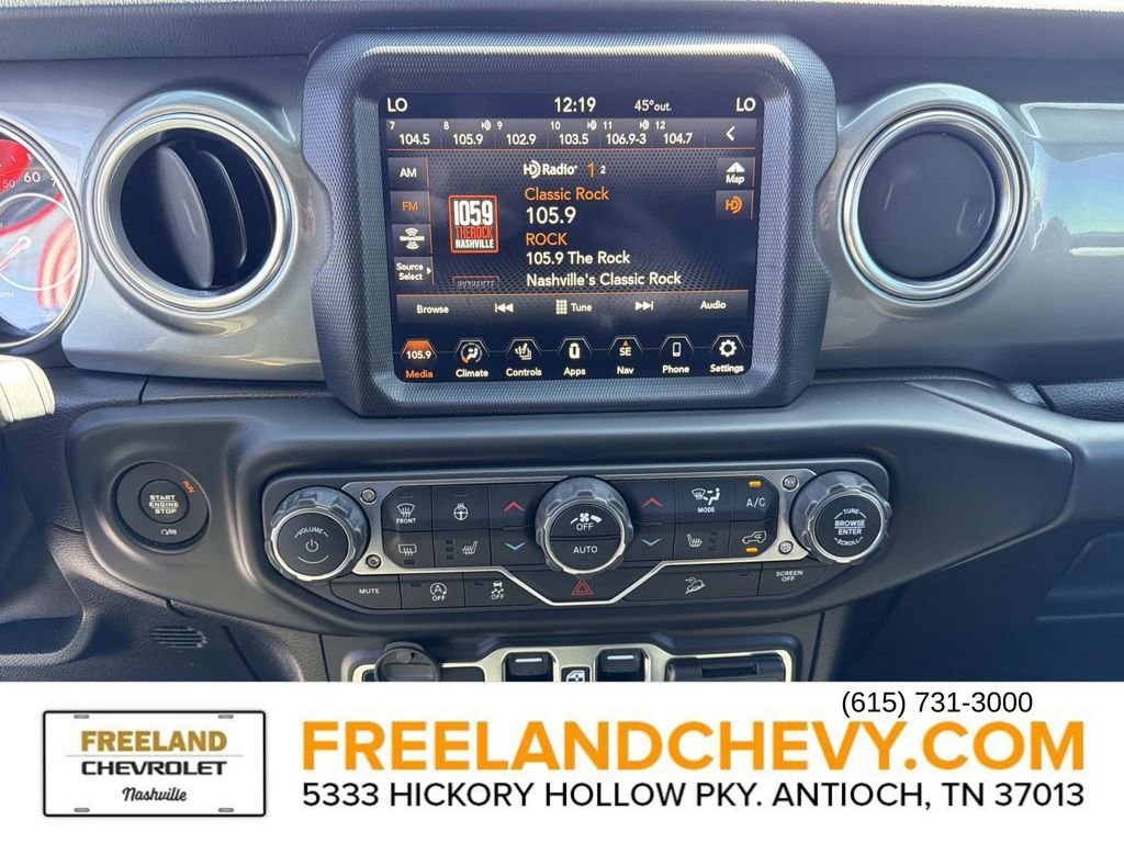 Used 2020 Jeep Wrangler Unlimited Sahara image 27