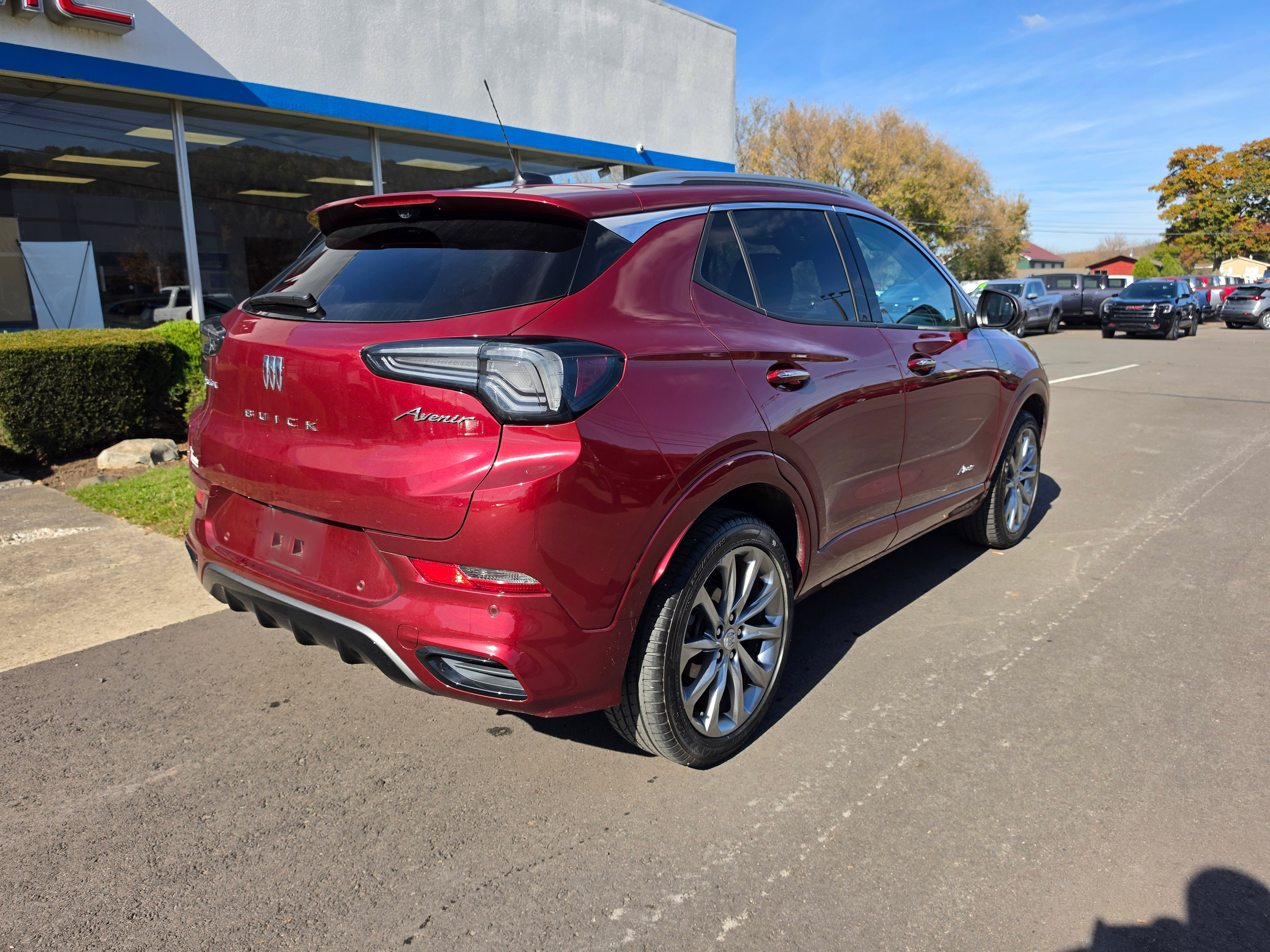 Used 2024 Buick Encore GX Avenir w/ Avenir Technology Package AWD/4WD image 3