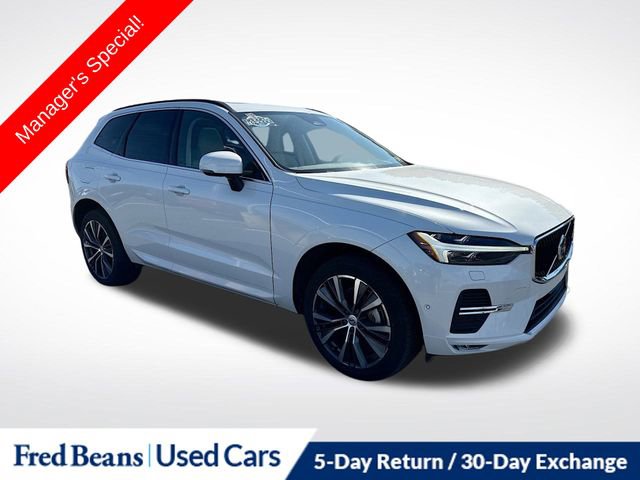 Used 2022 Volvo XC60 B5 Momentum w/ Advanced Package