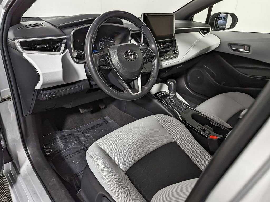 Used 2023 Toyota Corolla SE image 16