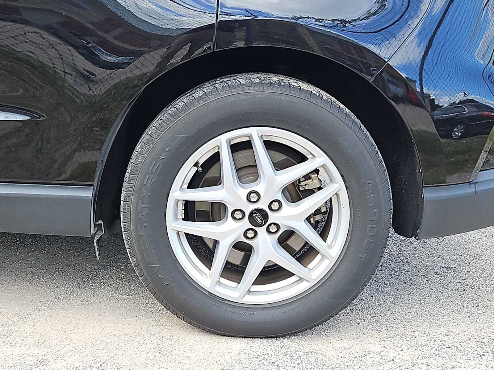 Used 2024 Ford Edge SEL AWD/4WD image 12