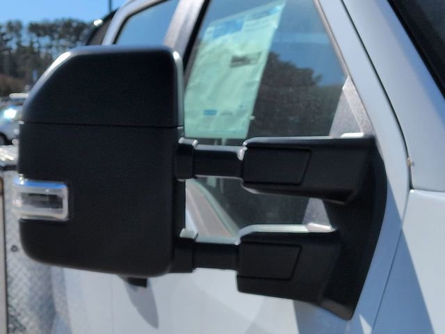 New 2025 Ford F550 4x4 Crew Cab Super Duty image 11