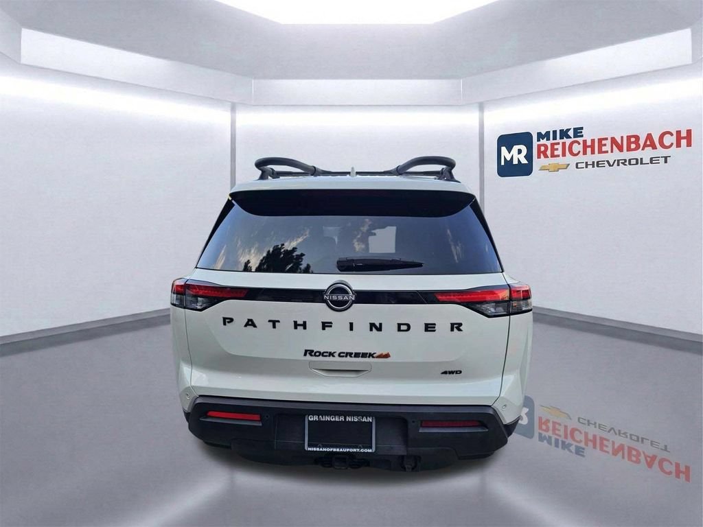 Used 2024 Nissan Pathfinder Rock Creek AWD/4WD image 5