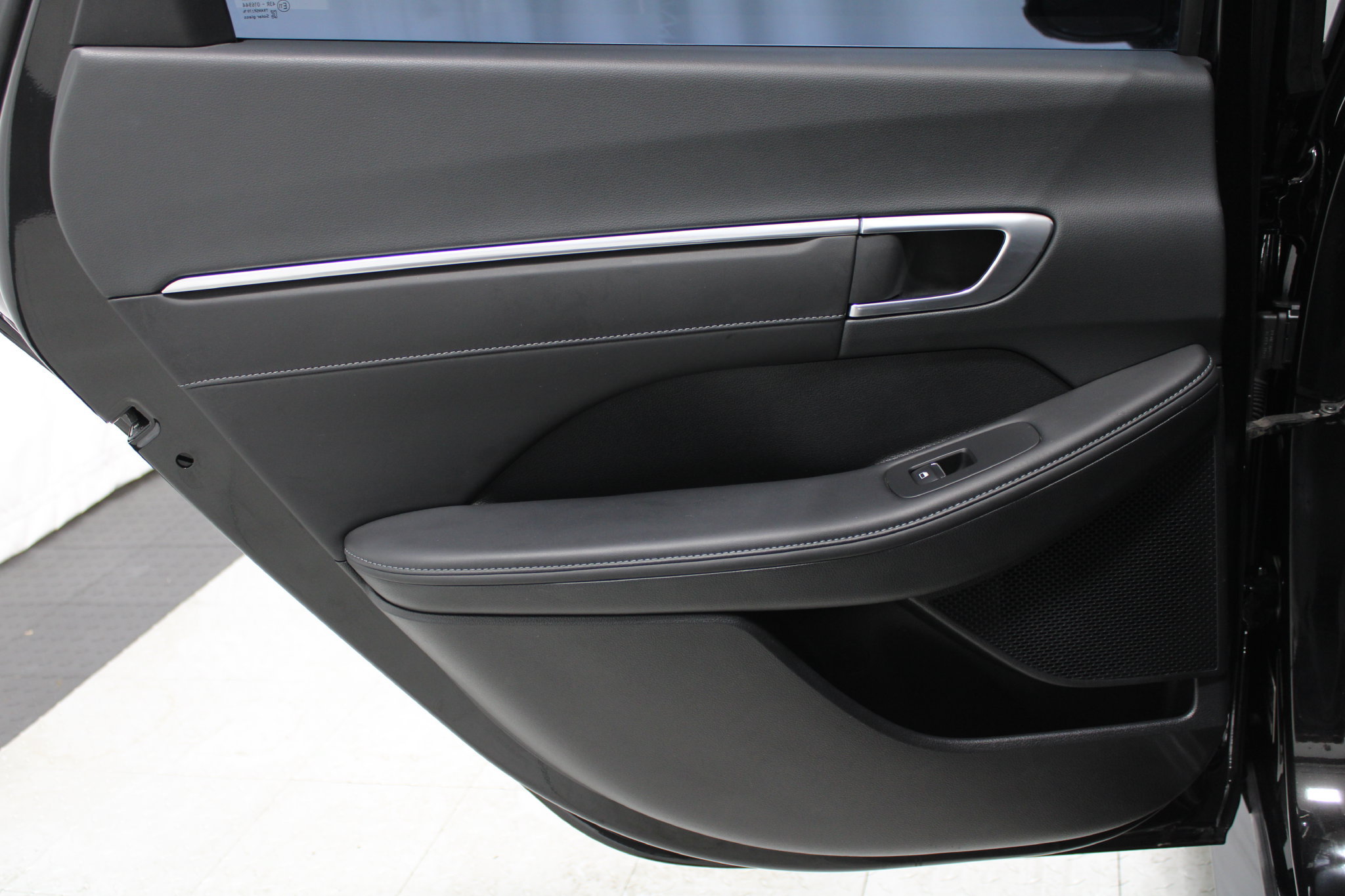 Used 2022 Hyundai Sonata Limited FWD image 15