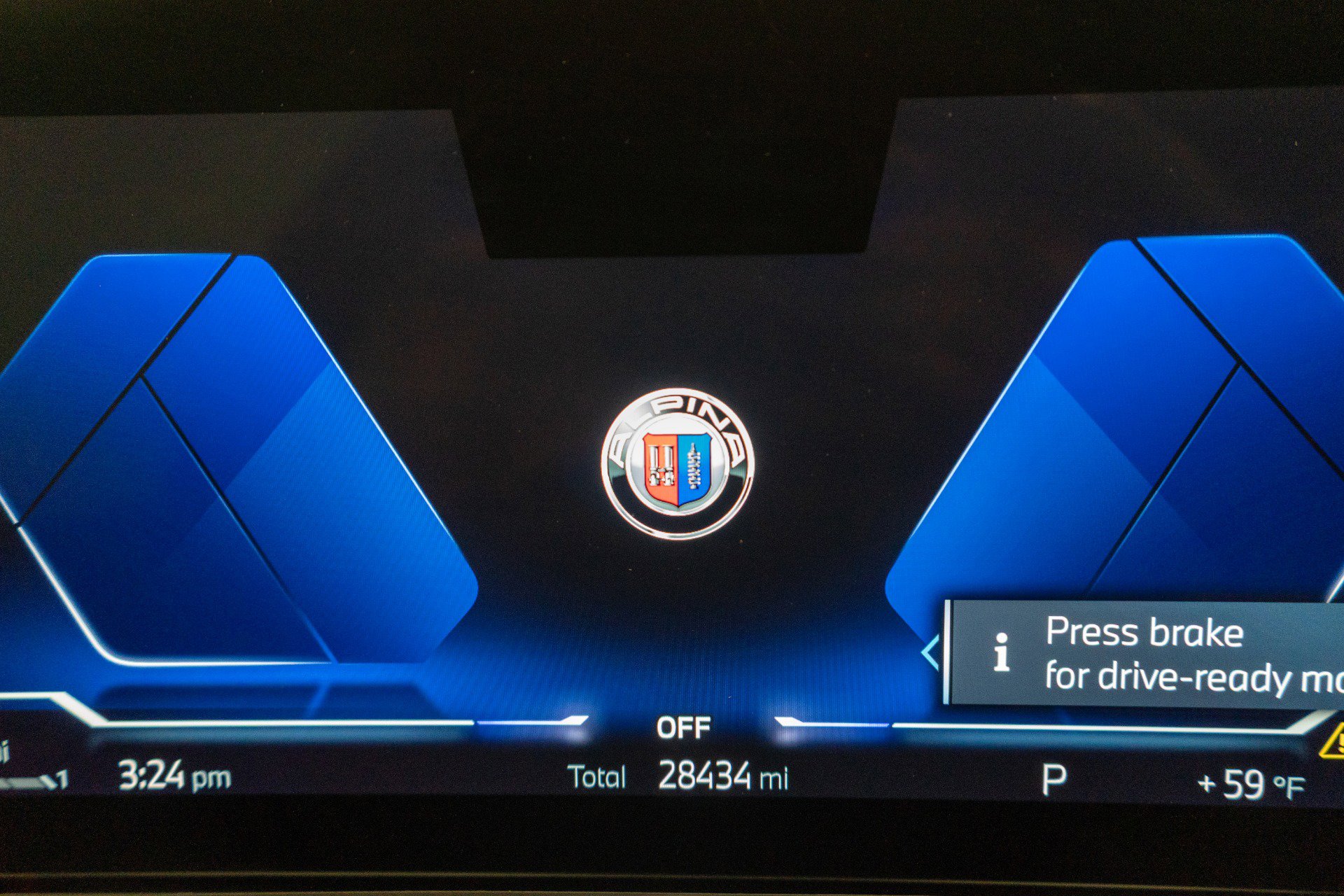 Used 2024 BMW ALPINA XB7 image 22