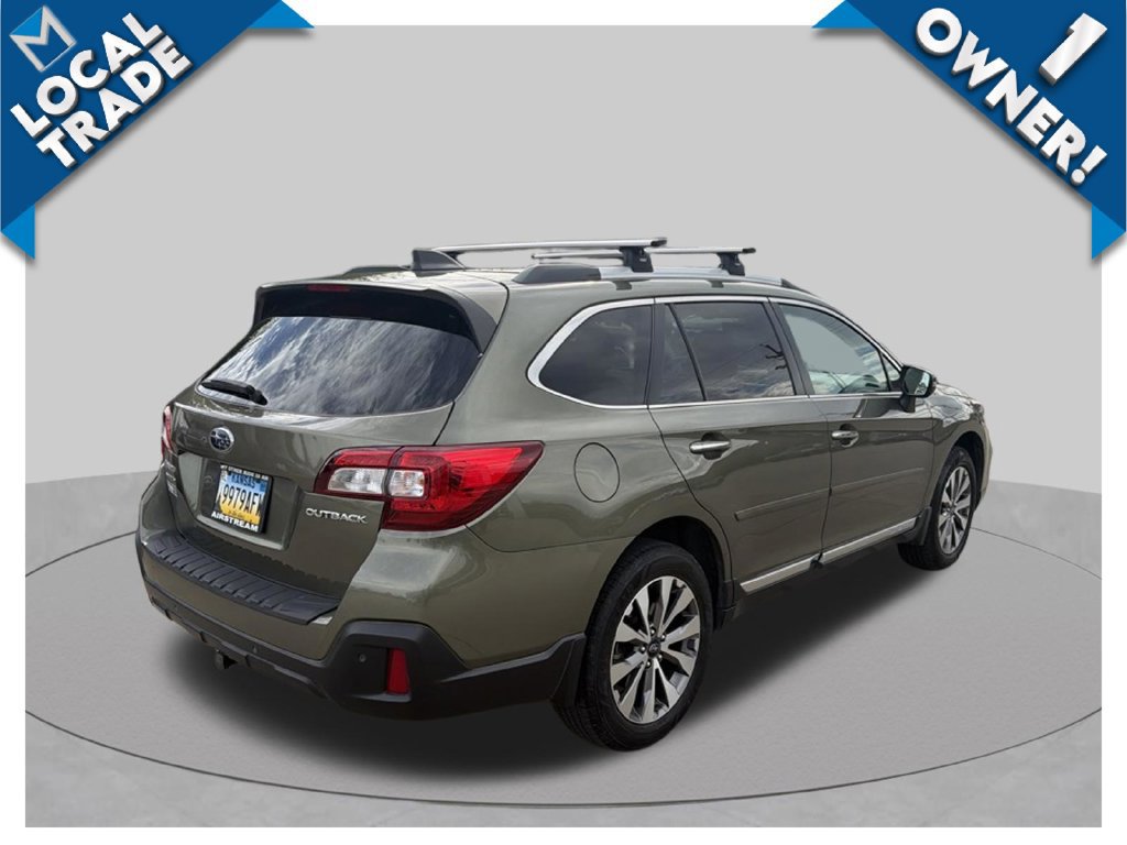 Used 2018 Subaru Outback 2.5i Touring AWD/4WD image 5