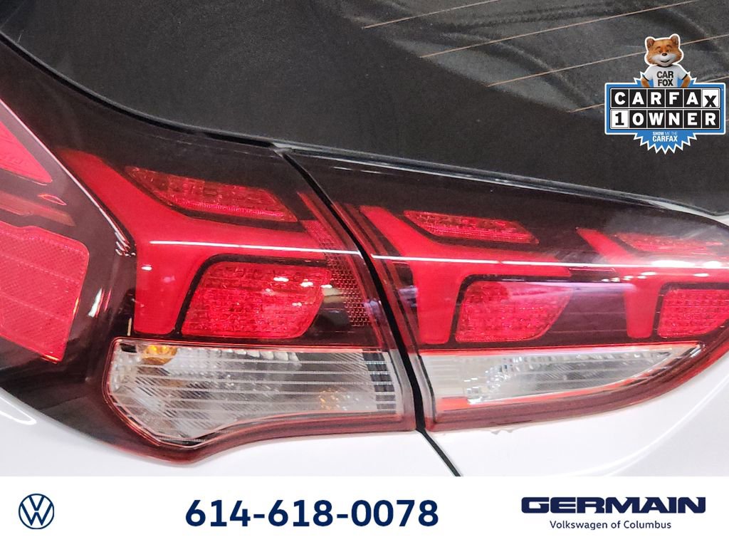 Used 2021 Hyundai Veloster N image 17