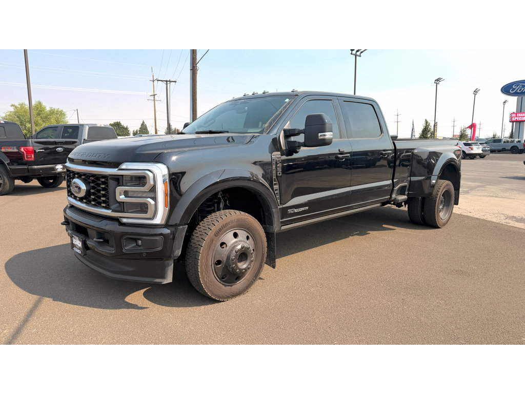 Used 2026 Ford F450 Platinum AWD/4WD image 4