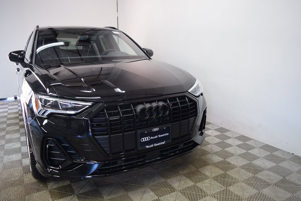 New 2025 Audi Q3 2.0T Premium Plus image 3