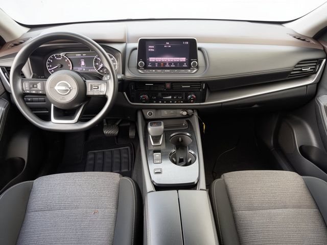 Used 2022 Nissan Rogue SV FWD image 28