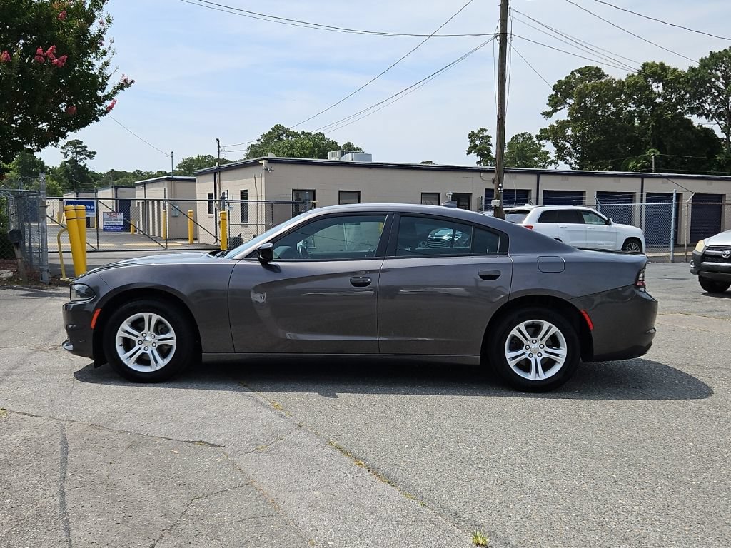 Used 2023 Dodge Charger SXT RWD image 4