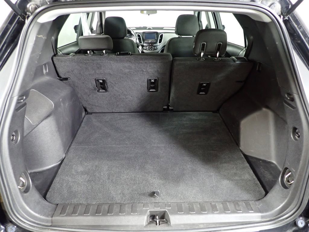 Used 2018 Chevrolet Equinox LS FWD image 16