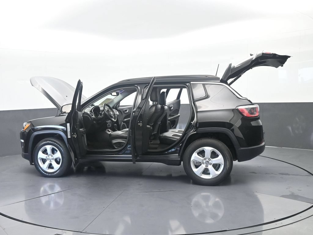 Used 2018 Jeep Compass Latitude w/ Popular Equipment Group AWD/4WD image 75