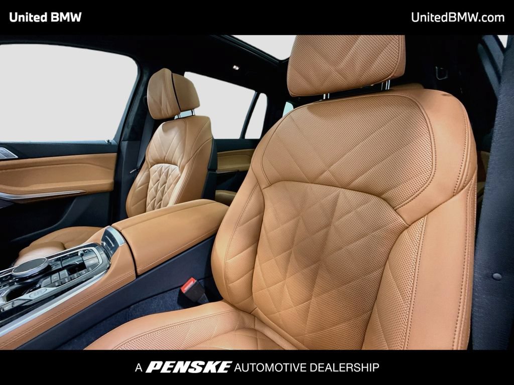 New 2027 BMW X7 xDrive40i w/ M Sport Package AWD/4WD image 12