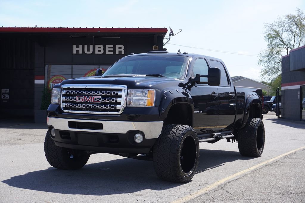 Used 2014 GMC Sierra 2500 SLE w/ SLE Preferred Package image 3