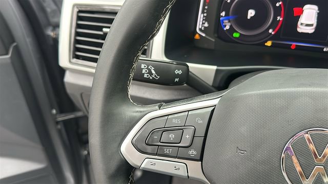 Used 2023 Volkswagen Atlas Cross Sport SE image 17
