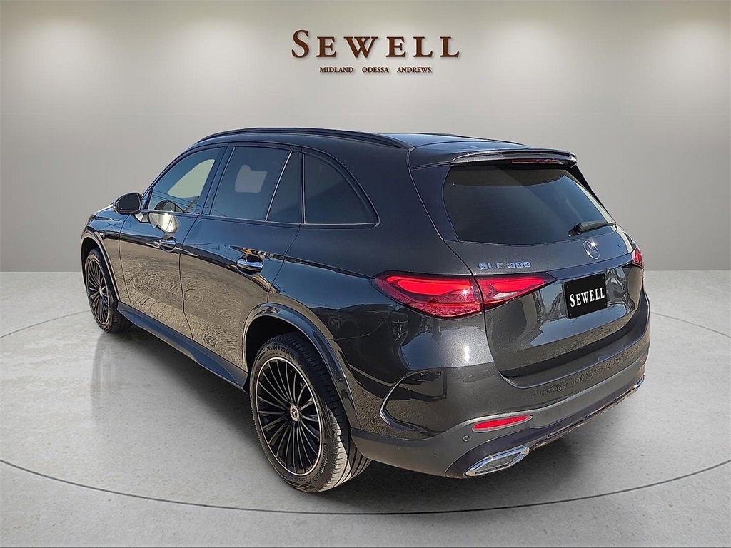 Used 2023 Mercedes-Benz GLC 300 GLC 300 image 3