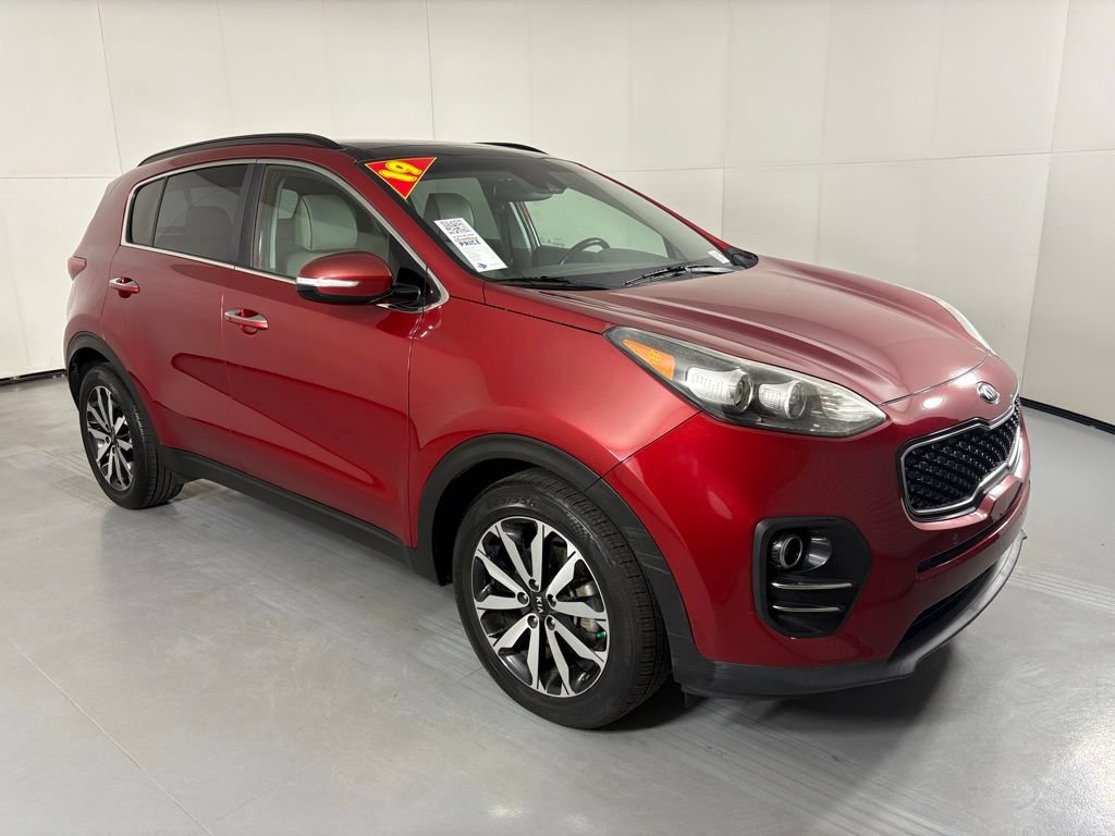 Used 2019 Kia Sportage EX w/ EX Technology Package FWD image 2