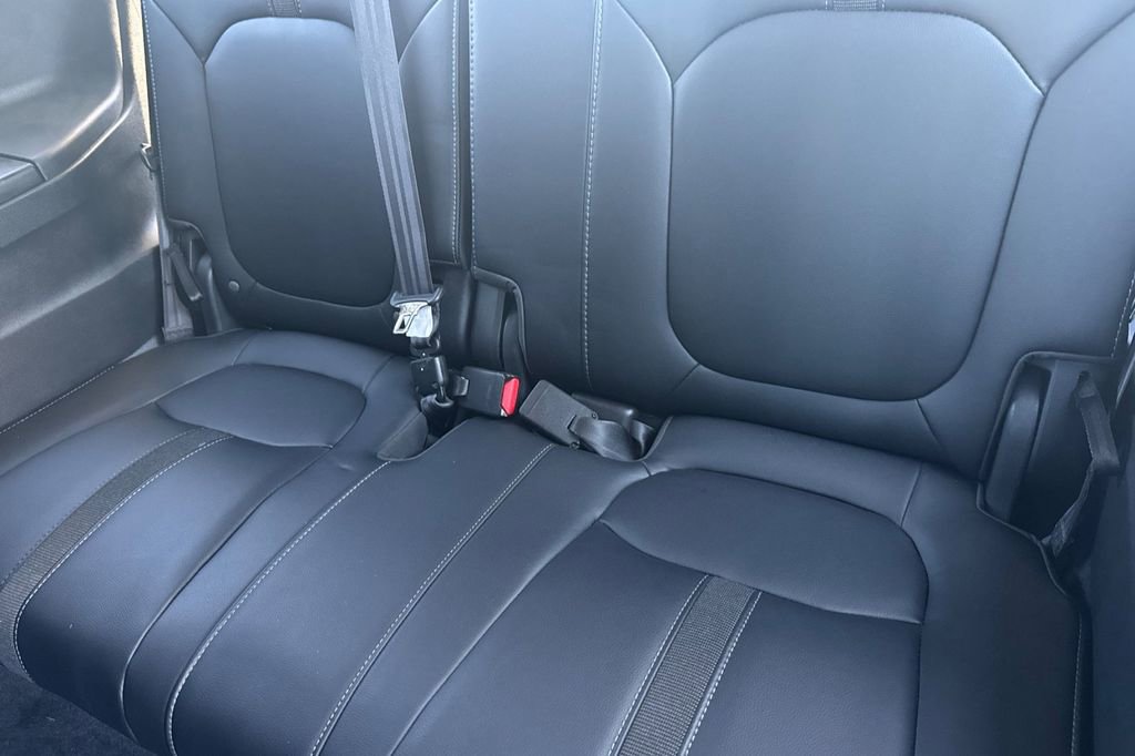 Used 2024 Honda Pilot EX-L image 17