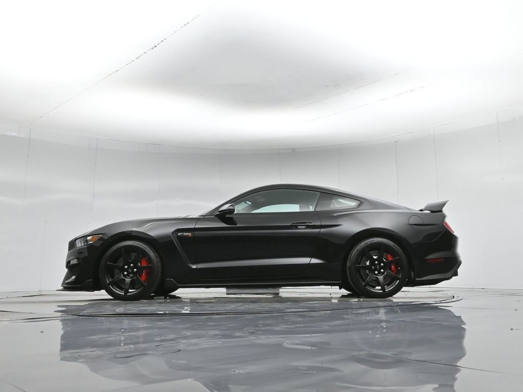 Used 2017 Ford Mustang Shelby GT350R w/ GT350R Equipment Group 920A image 53