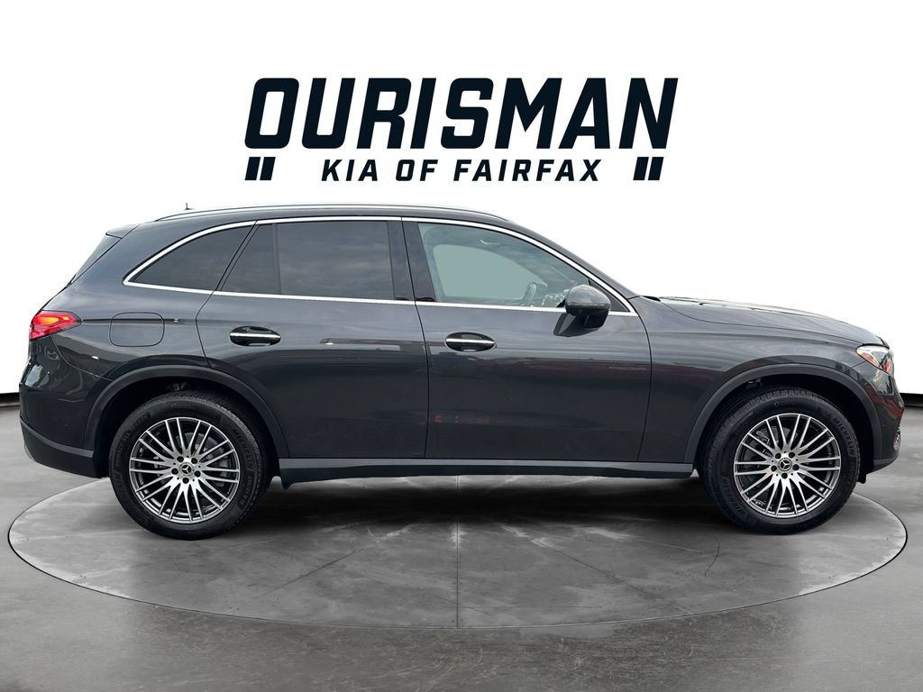 Used 2025 Mercedes-Benz GLC 300 4MATIC image 7