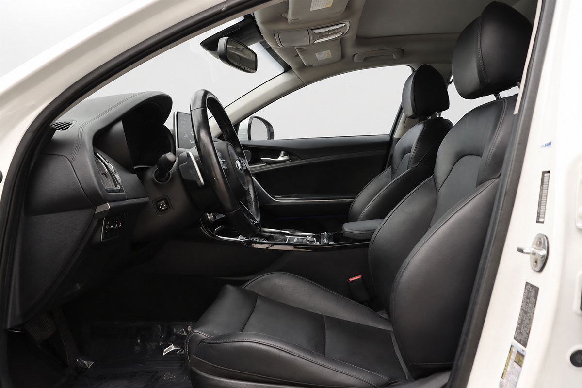 Used 2019 Kia Stinger Premium RWD image 25