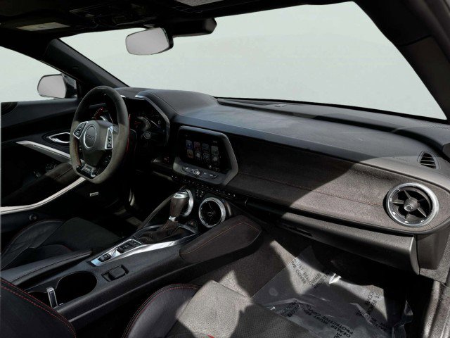 Used 2017 Chevrolet Camaro ZL1 image 45