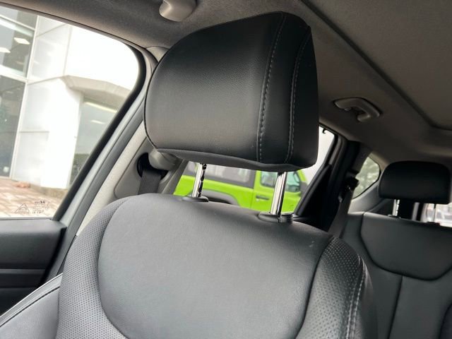 Used 2023 Hyundai Santa Fe Limited image 21