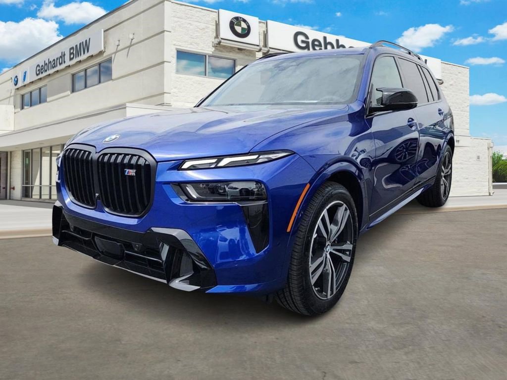 Used 2025 BMW X7 M60i image 5