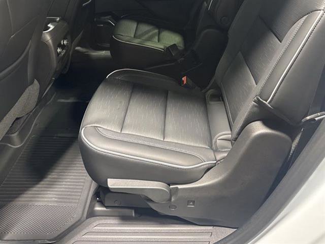 New 2026 Buick Enclave Sport Touring w/ Super Cruise Package image 9