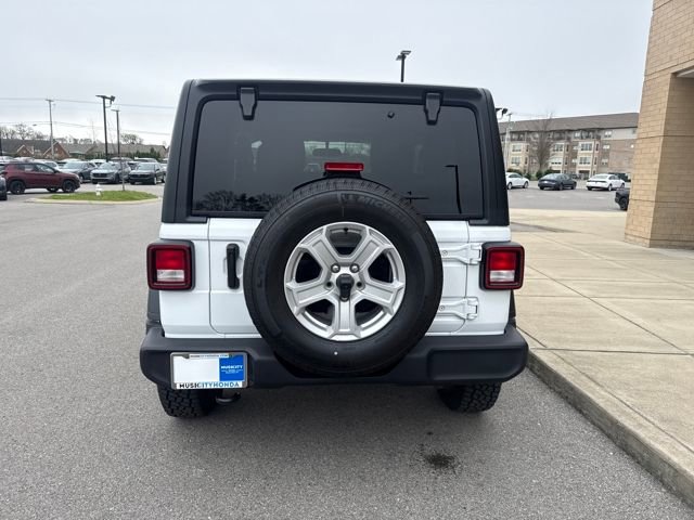 Used 2022 Jeep Wrangler Sport S image 3