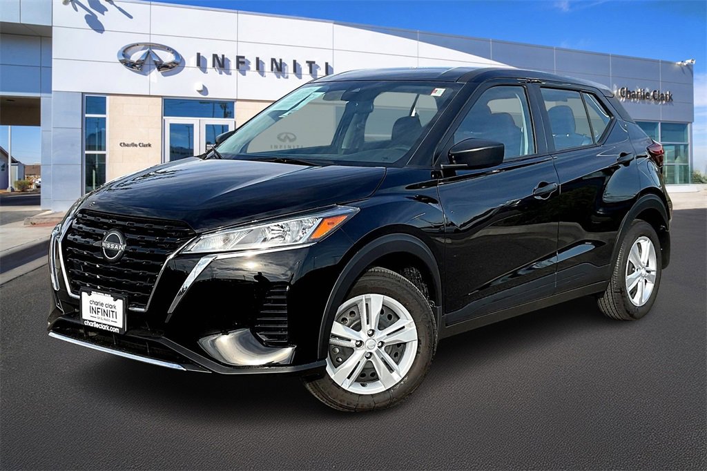 Used 2025 Nissan Kicks Play S