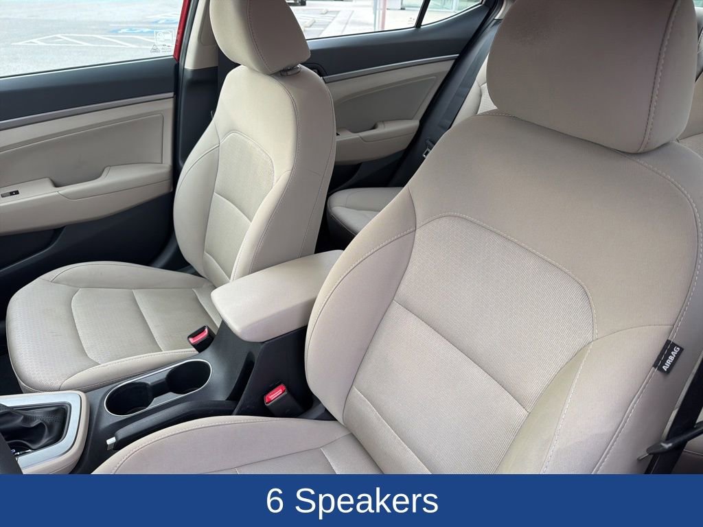 Used 2017 Hyundai Elantra SE image 12