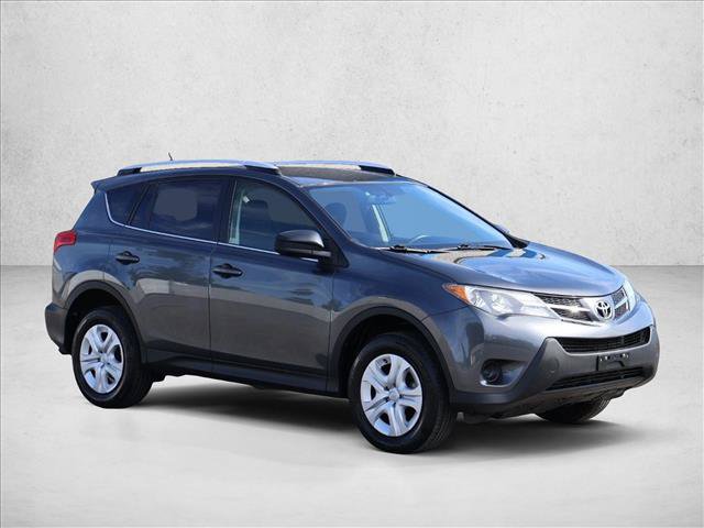 Used 2015 Toyota RAV4 LE AWD/4WD image 3