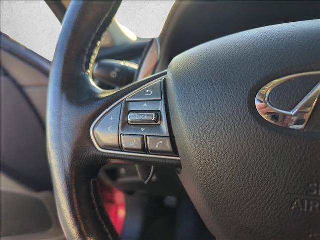 Used 2017 INFINITI Q50 Red Sport 400 AWD/4WD image 16