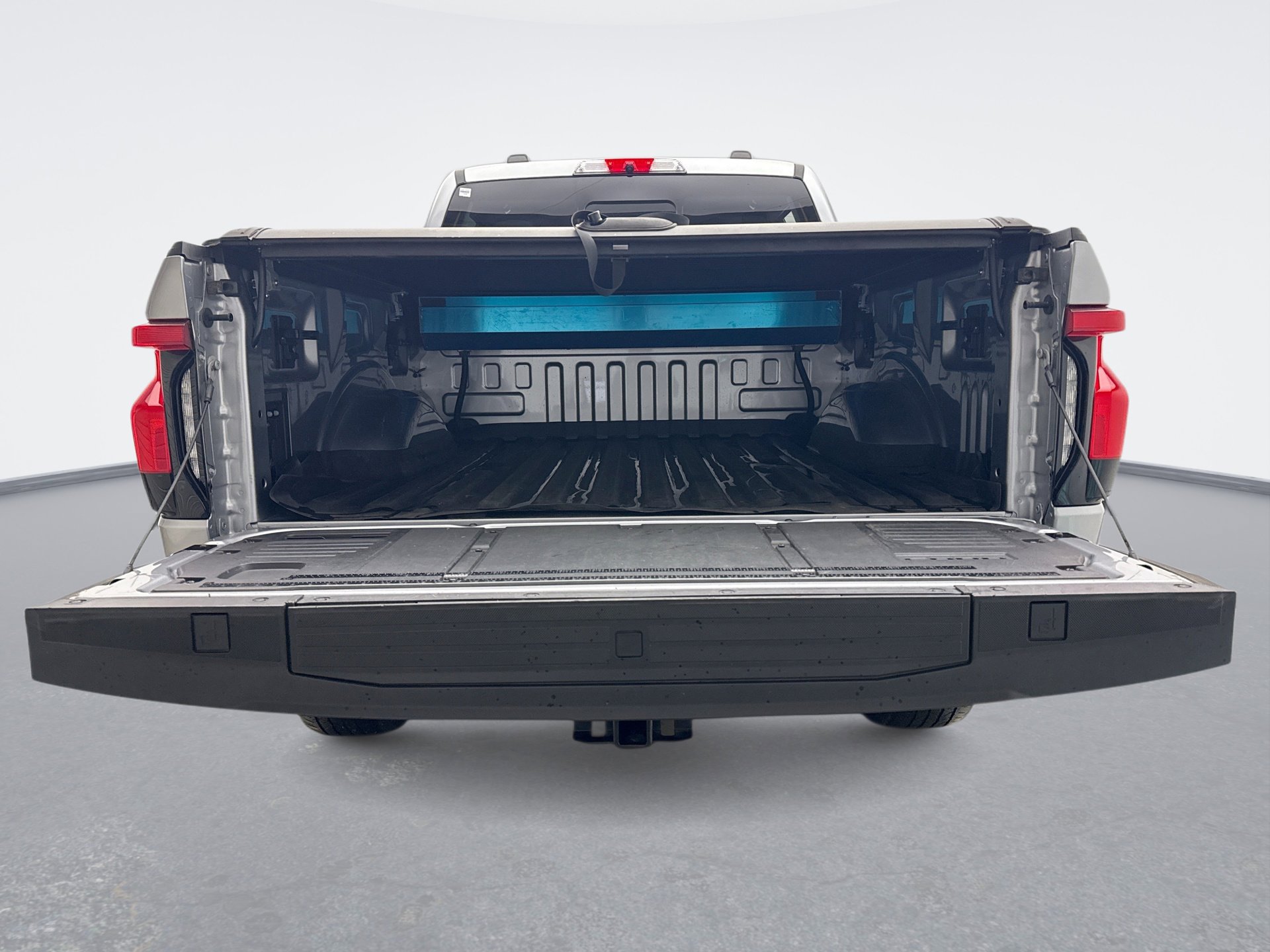 Used 2023 Ford F150 Lightning Lariat w/ Max Trailer Tow Package image 19