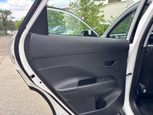 Used 2025 Hyundai Kona SE AWD/4WD image 31