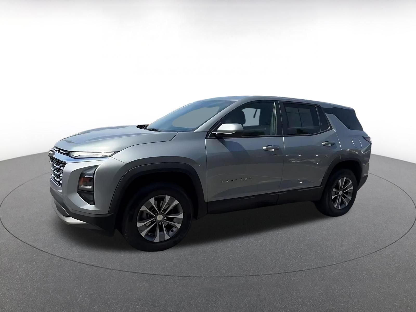 Used 2025 Chevrolet Equinox LT AWD/4WD image 7